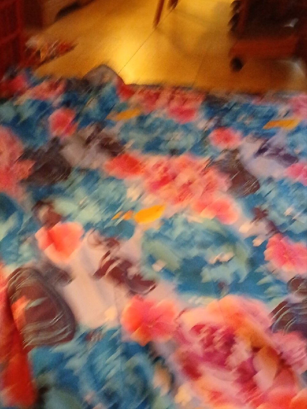 Alice In Wonderland Comforter 2 Sided - Picture 5 of 9